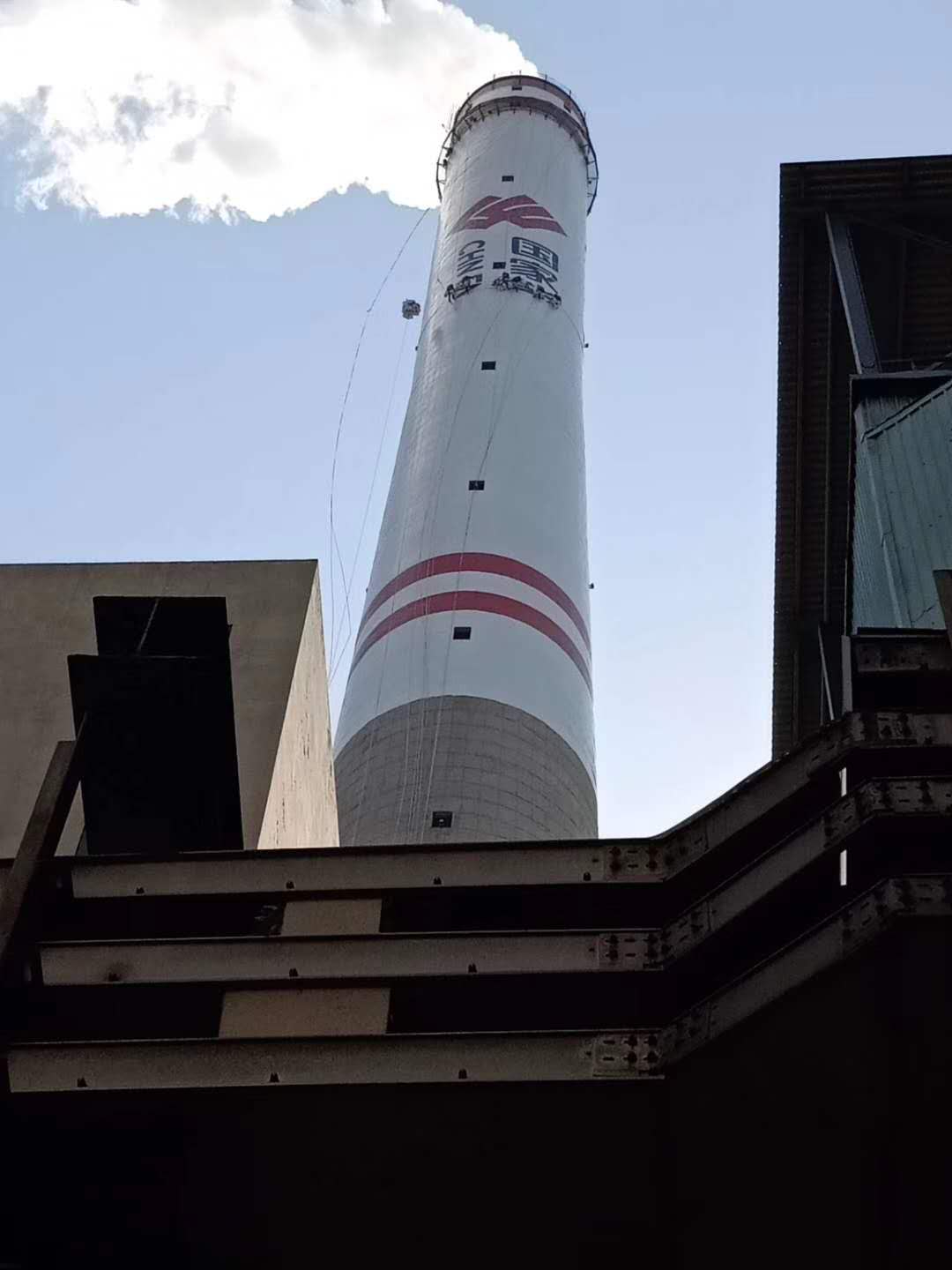 煙囪建筑公司的行業地位分析